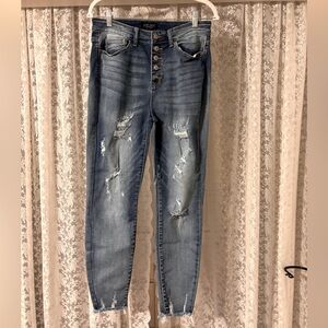 Judy blue 11/30 distressed dark wash relaxed jeans